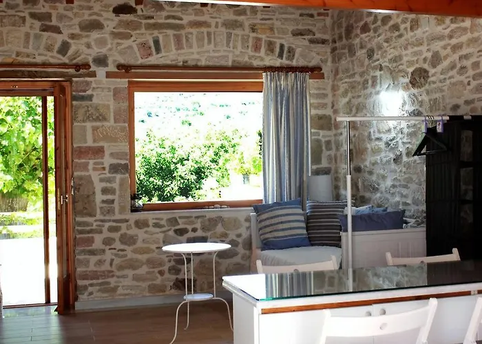 Lägenhet Traditional Stone House At Great Location *